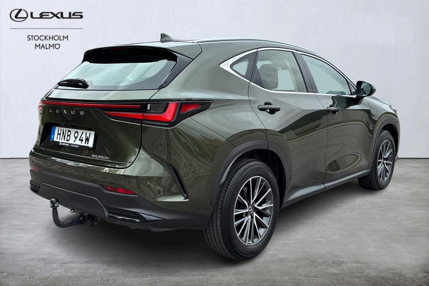 Bild 4 av Lexus NX 350h AWD Business Plus Drag Kamera Skinn Carplay