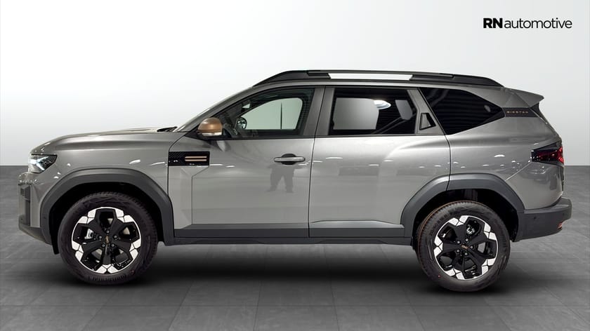 Bild 2 av Dacia Bigster EXTREME HYBRID 150 4X4