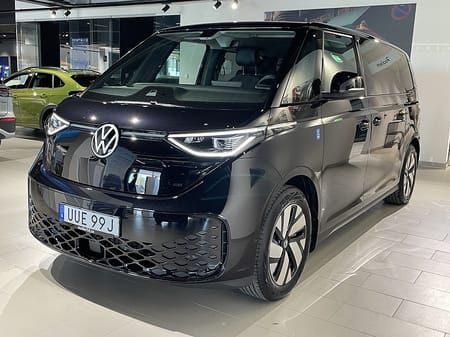 Volkswagen ID. Buzz LWB PRO 7-SEATS HJULBAS: 3239 MM MOTOR: 2
