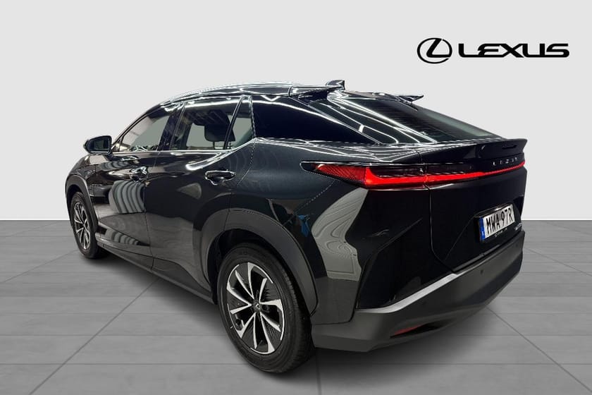 Bild 2 av Lexus RZ 300e COMFORT V-HJUL