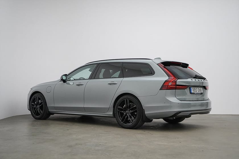 Bild 4 av Volvo V90 T6 AWD / 350hk / Plus Dark Nordic Edition