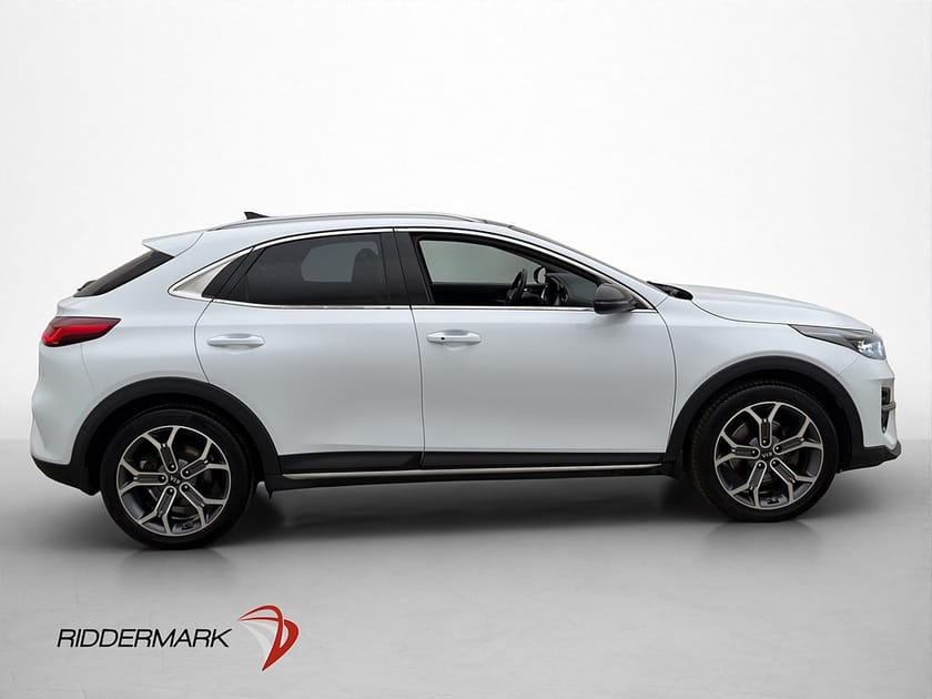 Bild 4 av Kia XCeed Plug-in Hybrid Advance Plus 2 Pano Skinn Drag Navi