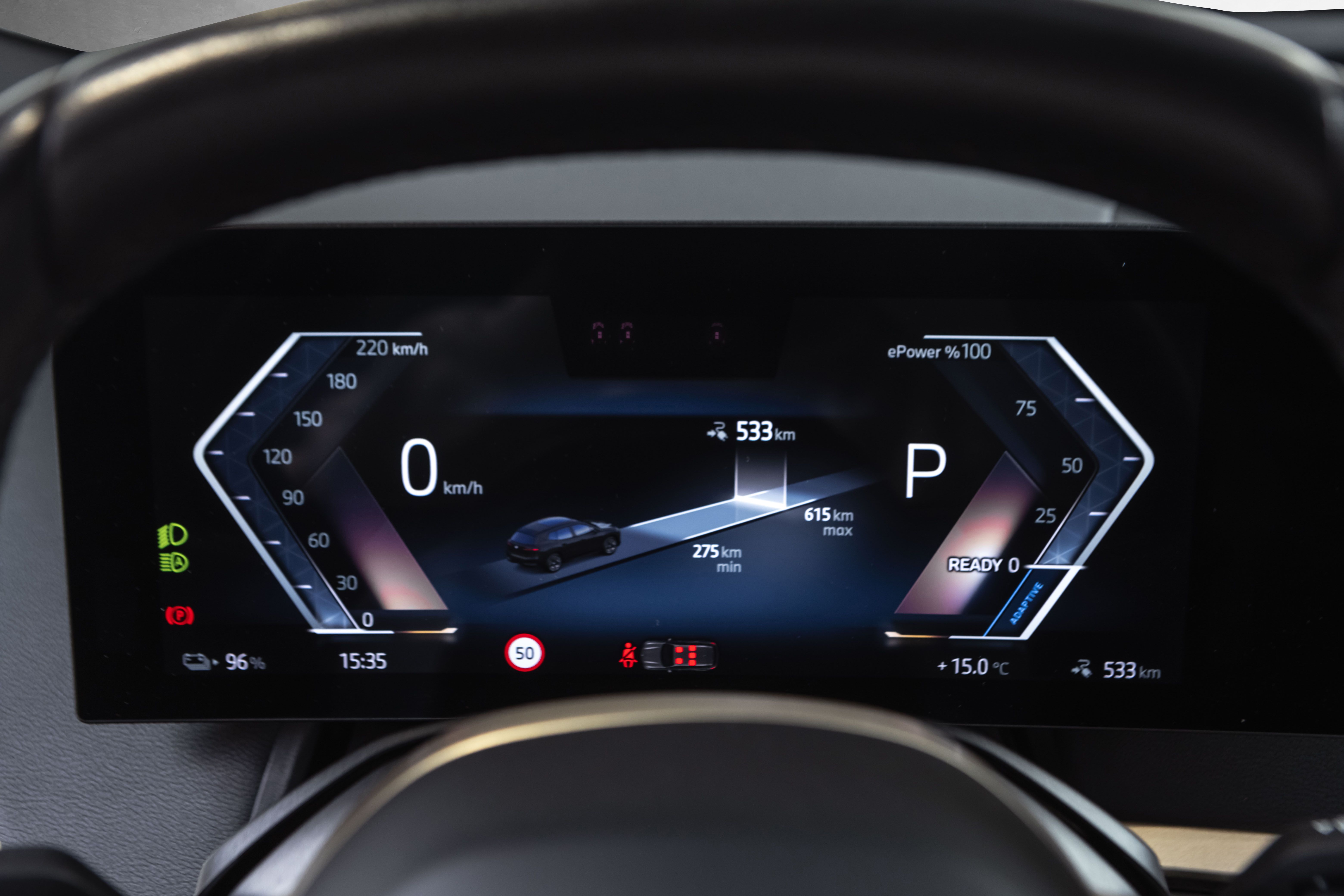 BMW iX xDrive50, 524hp, 2024