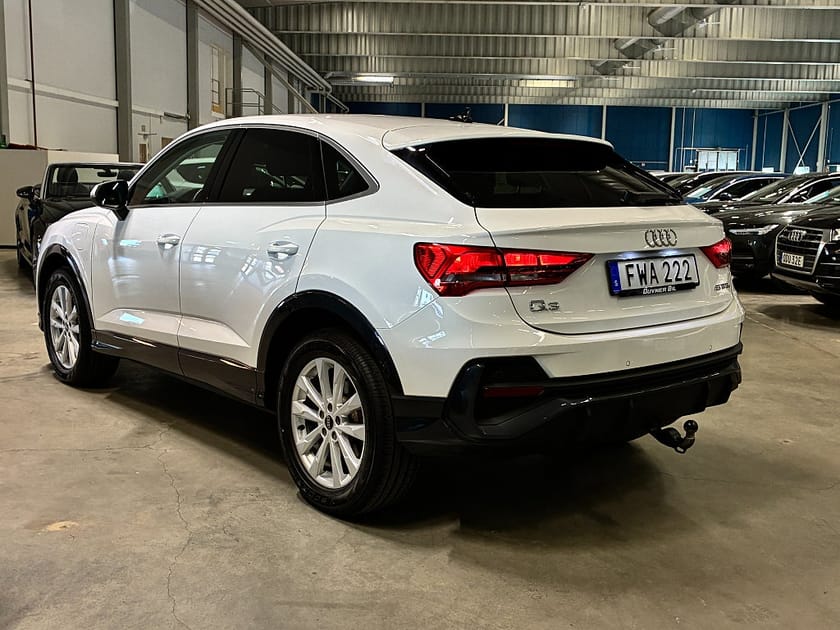 Bild 5 av Audi Q3 Sportback 45 TFSI e Proline | Dragkrok | Park.assistent