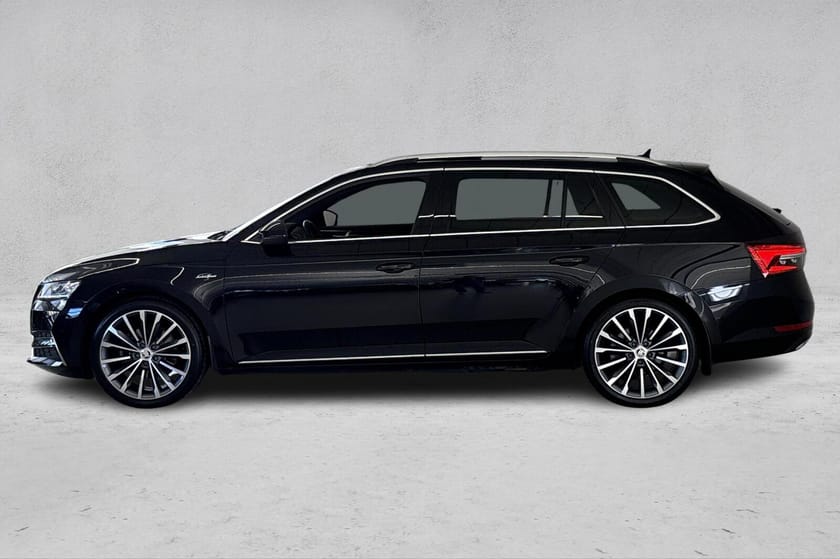 Bilde 3 av Škoda Superb iV Combi