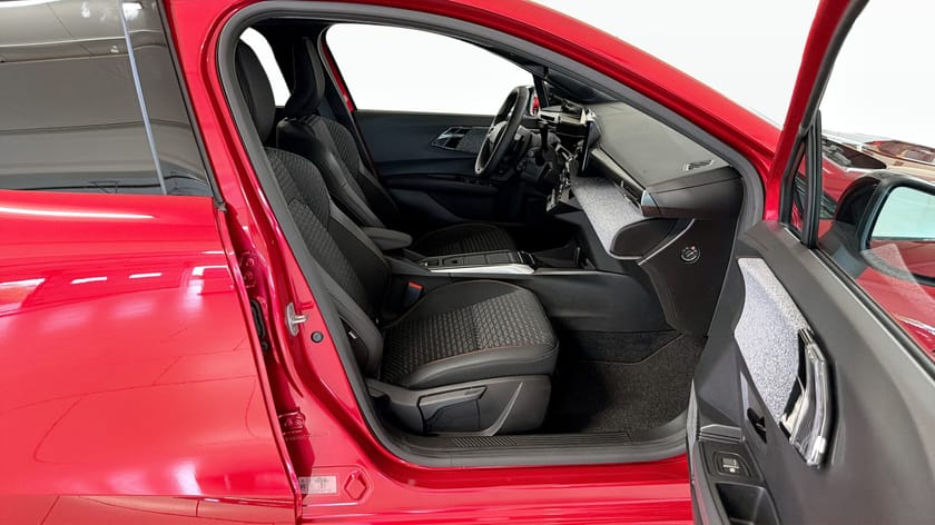 Bild 3 av Renault Clio TECHNO TCe EDC 115Hk / CarPlay / Backkamera