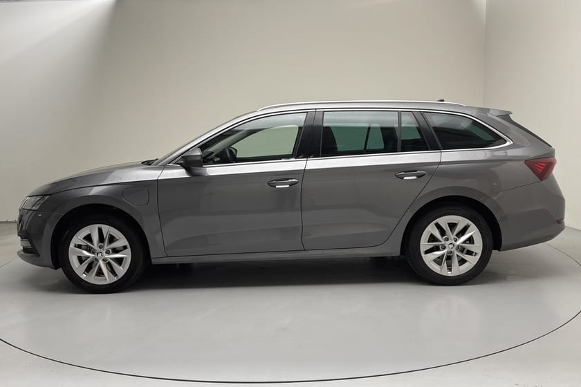 Bild 2 av Škoda Octavia Kombi iV 1.4 PHEV Combi (204hk) Business