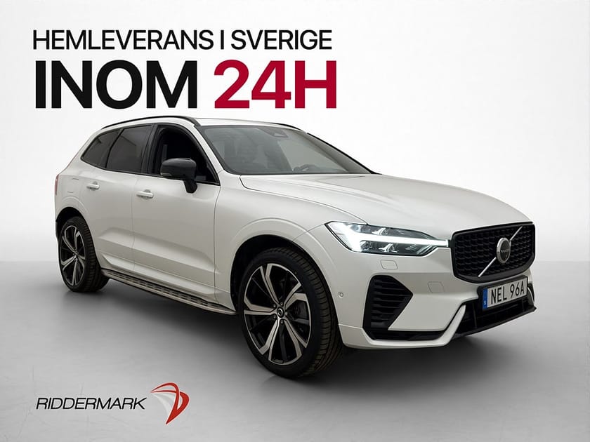Bild 1 av Volvo XC60 T6 AWD Ultimate Dark MOMS Pano B&W 360° Drag Värm