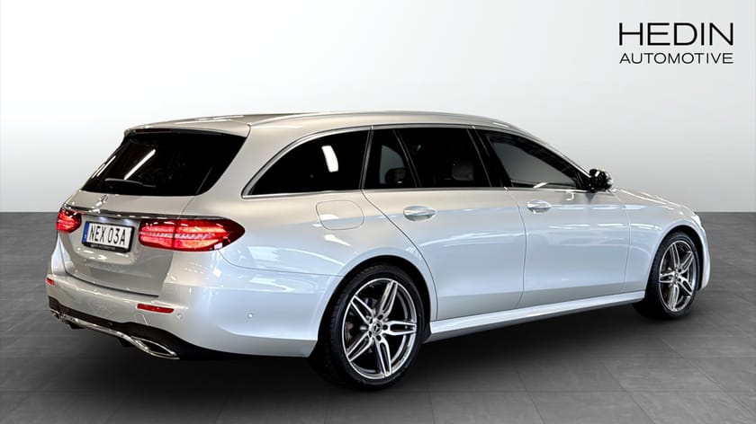 Bild 2 av Mercedes-Benz E 200 T d Fleet AMG 160hk Drag Värmare Förarassistent Multibeam