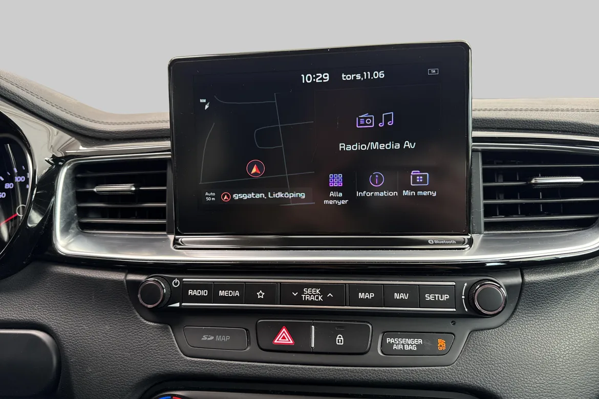picture of a car