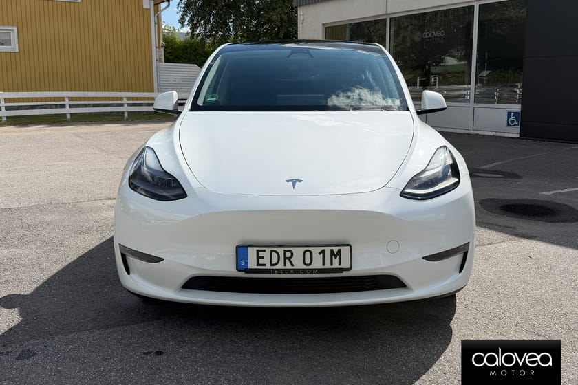 Bild 3 av Tesla Model Y Long Range AWD 514 hk Automat - Dragkrok, Momsbil