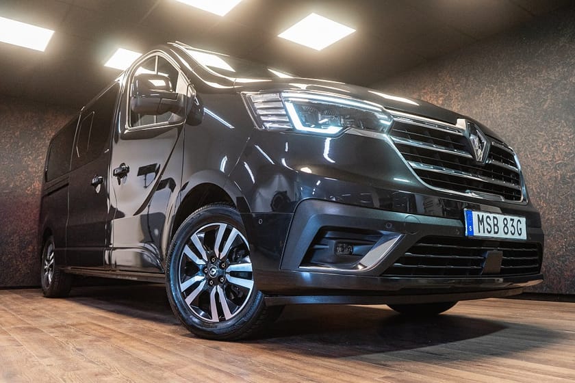 Bild 4 av Renault Trafic Grand Kombi dCi 170 | MOMS | Spaceclass | 9-sits | 3166 kr/mån