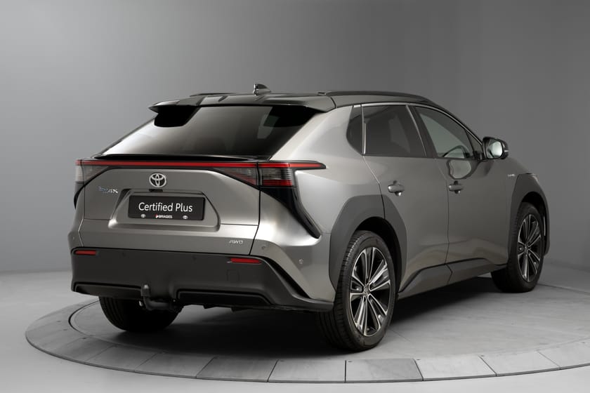 Bilde 4 av Toyota bZ4X AWD Executive Bitone