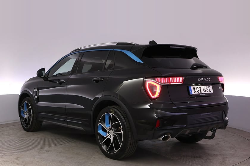 Bild 4 av Lynk & Co 01 PHEV Pano 360 Adap Farth Infinity BLIS Drag