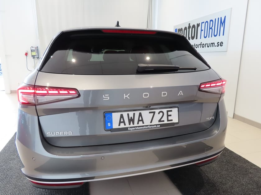 Bild 5 av Škoda Superb Kombi L&K TDI 193 HK 4X4 Drag värmare Vhjul