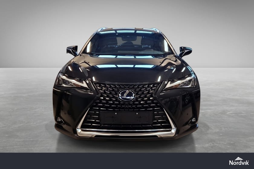 Bilde 2 av Lexus UX 250h E-Four 