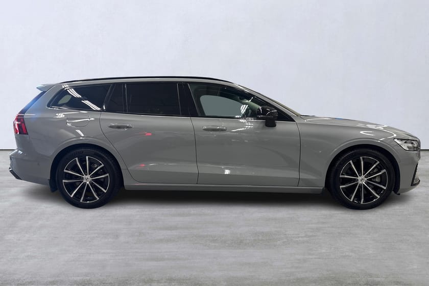 Bild 3 av Volvo V60 T6 Plus Dark Nordic Edition