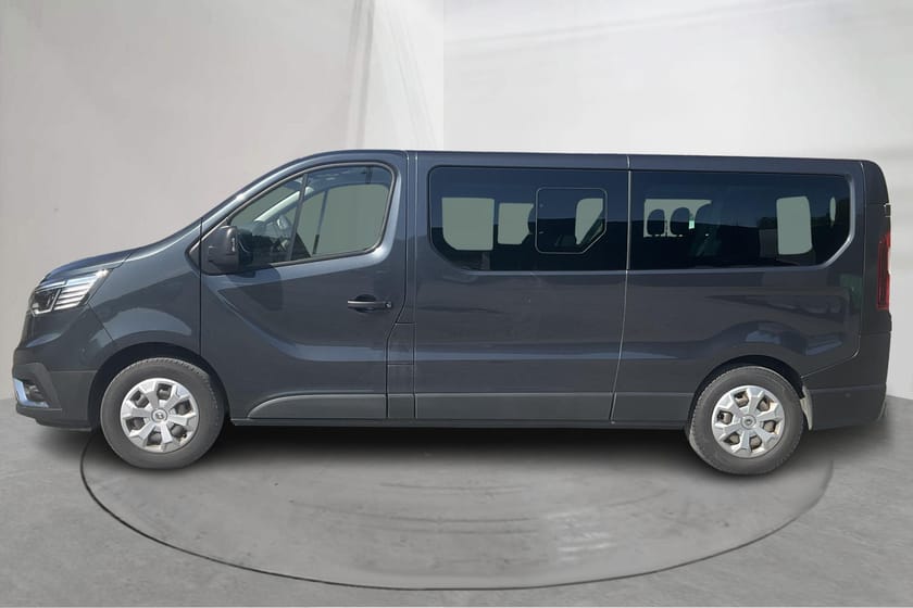 Bild 2 av Renault Trafic Passenger L2 2.0 dCi (150hk) 9-sits