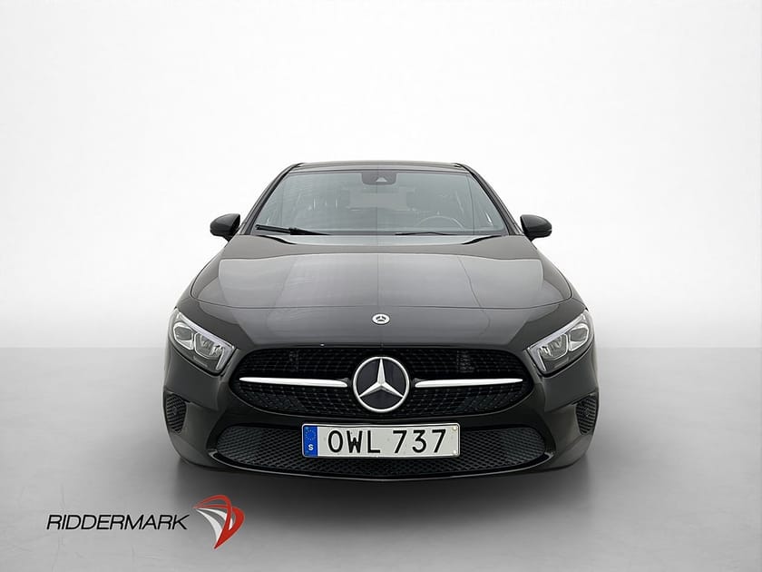 Bild 2 av Mercedes-Benz A 180 136hk Wide Kamera Drag Navi Halvskinn