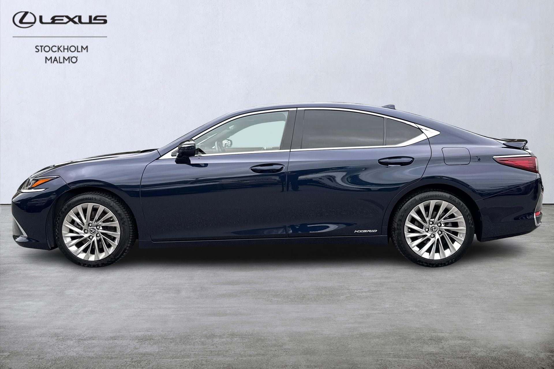 Lexus ES 300h Luxury 2019, bild 2/10