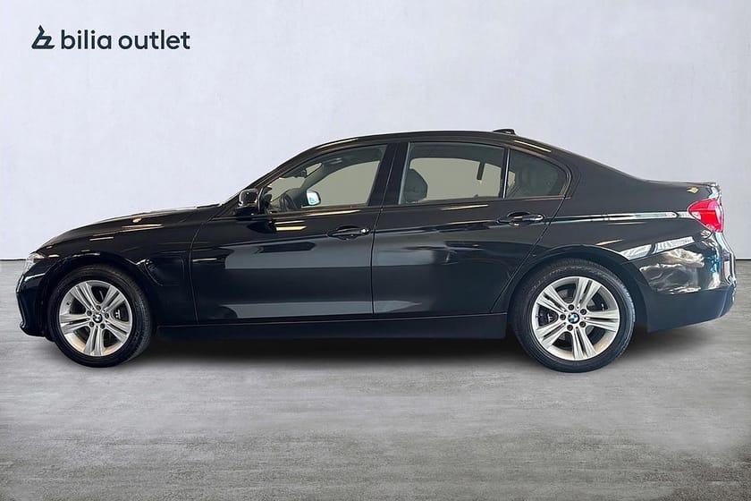 Bild 3 av BMW 330e Sedan Sport line 252hk Läder Navi Adp.farth