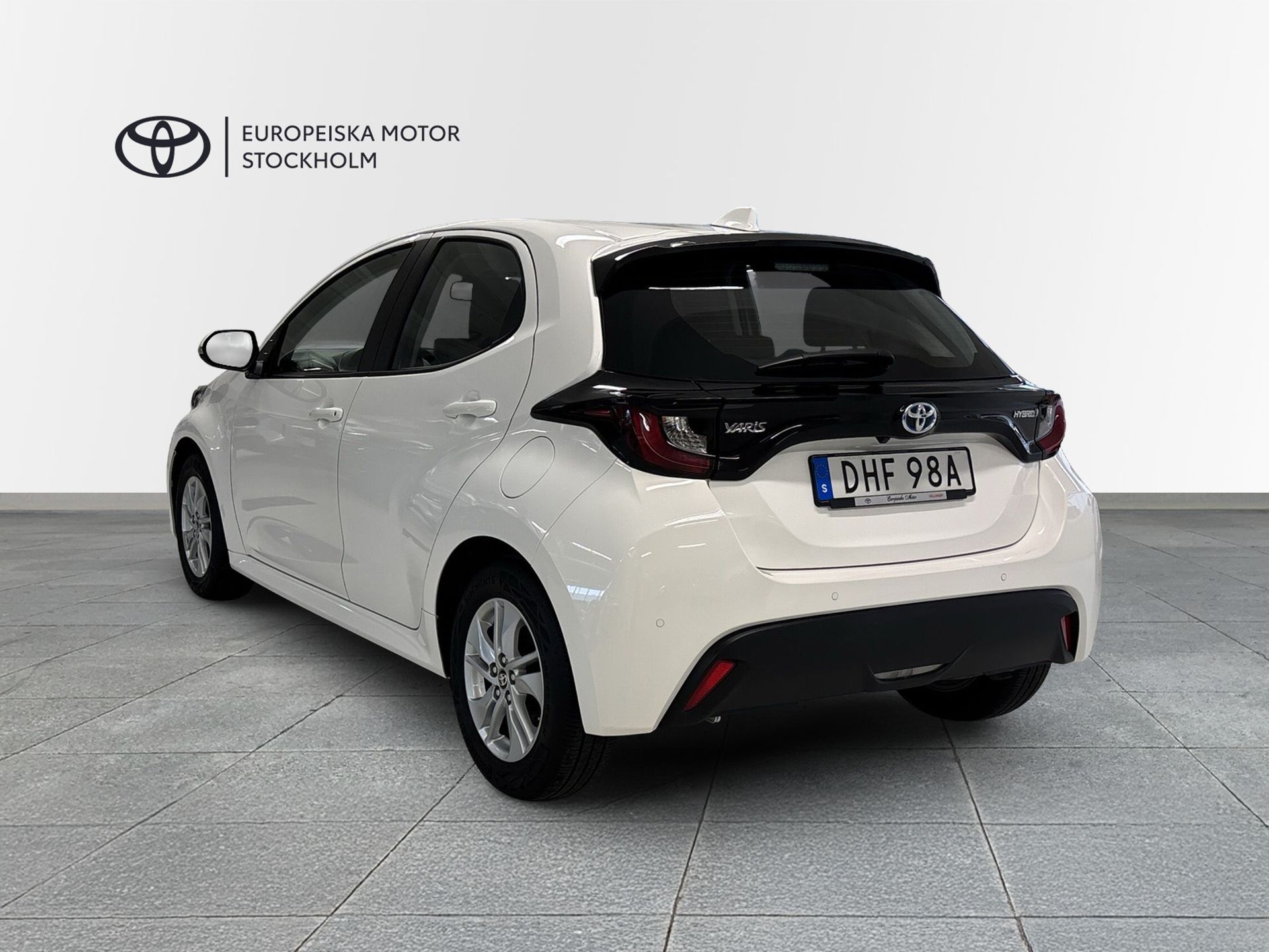 Toyota Yaris Hybrid 2023, kuva 2/7