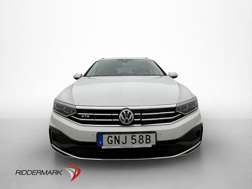 Bild 2 av Volkswagen Passat Sportscombi GTE 218hk P-Värmare Kamera Navi Drag MOMS