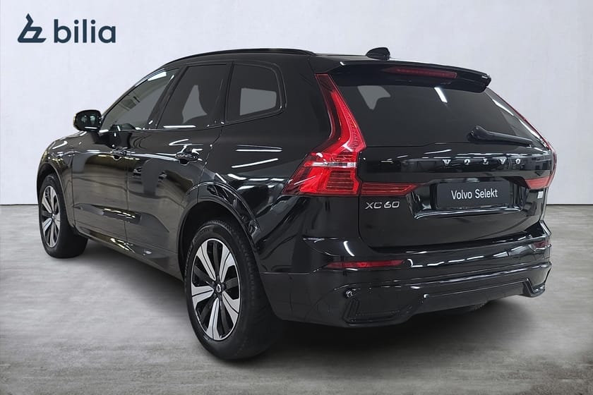 Bild 2 av Volvo XC60 Recharge T6 Plus Dark /360kamera/Panorama