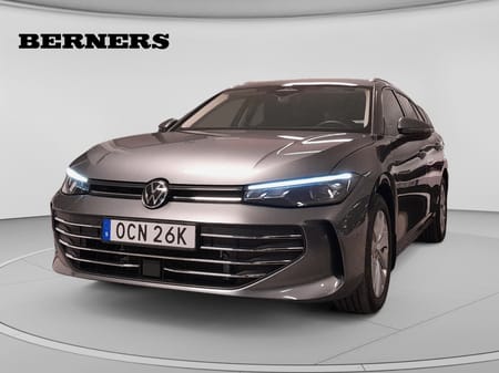 Volkswagen Passat Variant eHybrid 1.5 TSI OPF DSG Se, 272hk/ Drag/ Värmare