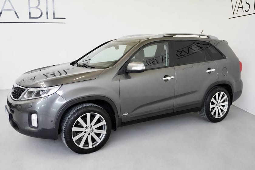 Bild 4 av Kia Sorento 2.2 CRDi 4WD 7-sits 1 Ägare Pano/Drag/3,45 Ränta