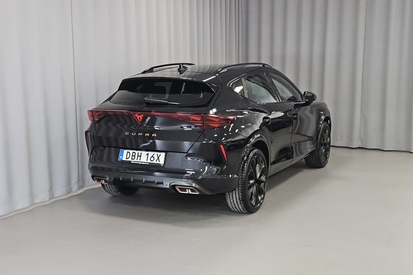 Bild 3 av CUPRA Formentor e-Hybrid 1.5 Ultimate 204HK Aut Drag