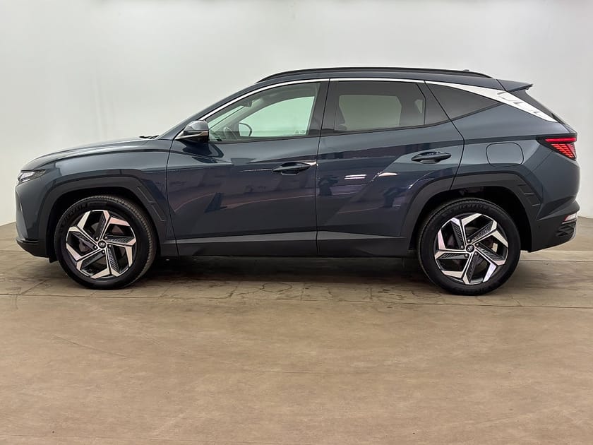Bild 3 av Hyundai Tucson Hybrid AWD 230hk Advanced 360kamera Navi Skinn Drag