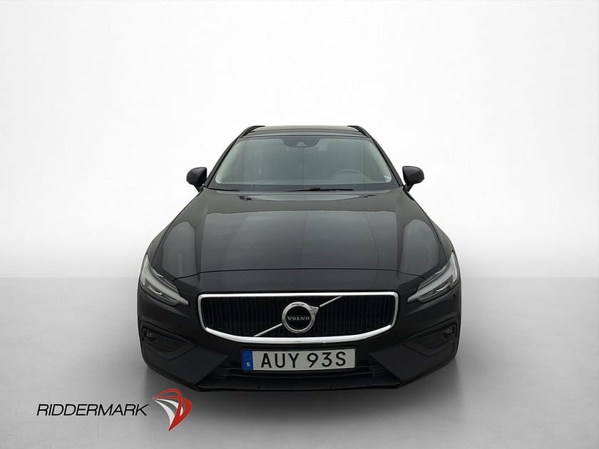Bild 2 av Volvo V60 D4 Momentum Värmare VoC Drag Kamera CarPlay