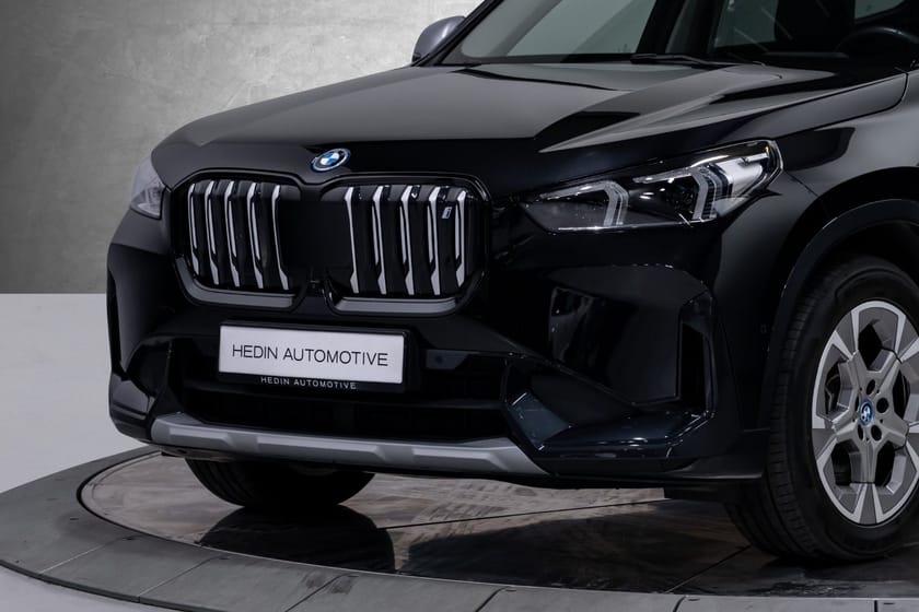 Bilde 2 av BMW iX1 xDrive30 Charged