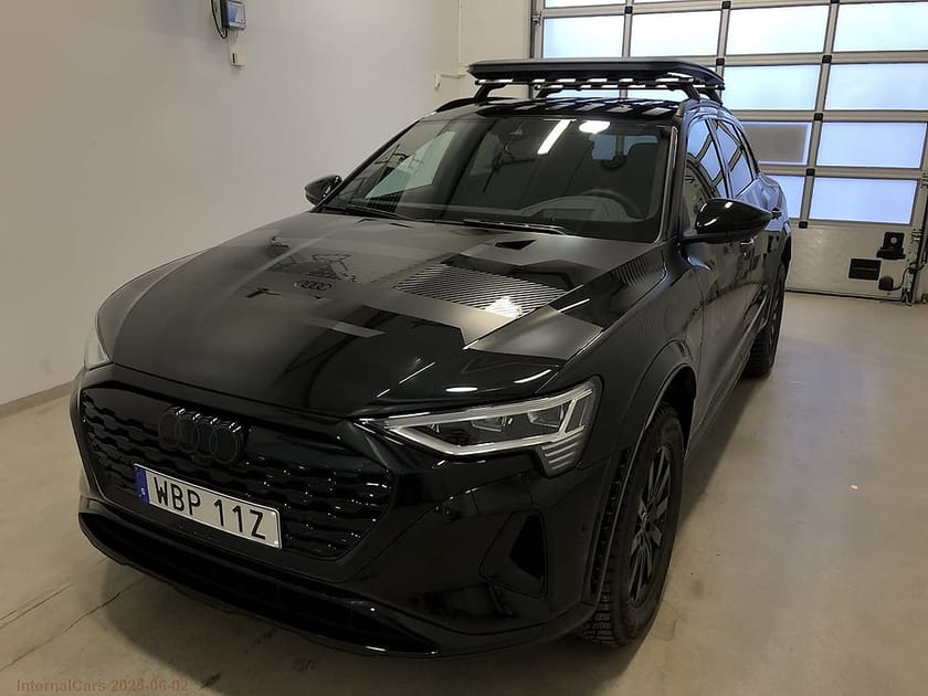 Bild 4 av Audi Q8 55 e-tron quattro Dakar edition panorama