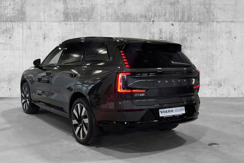 Bilde 5 av Volvo EX90 Twin Motor Performance 7-seater Ultra | B&W | LUFT | HUD | KROK | 360