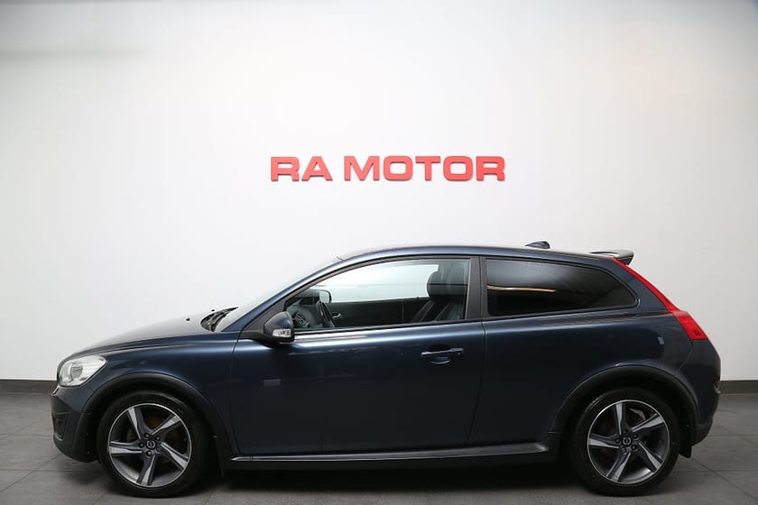 Bild 3 av Volvo C30 2,0F 145hk Kinetic Motorvärmare Nyservad