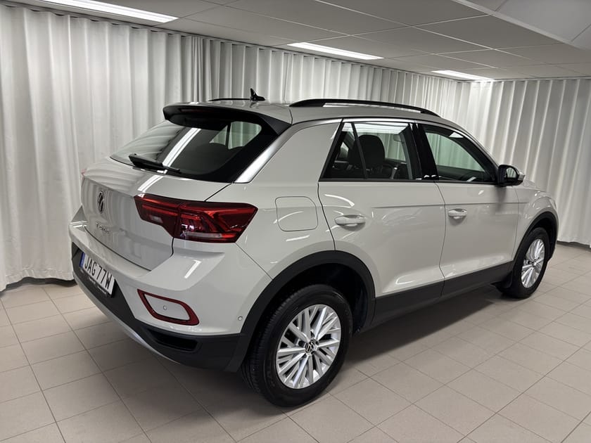 Bild 3 av Volkswagen T-Roc 1.0 TSI 110HK Backkamera