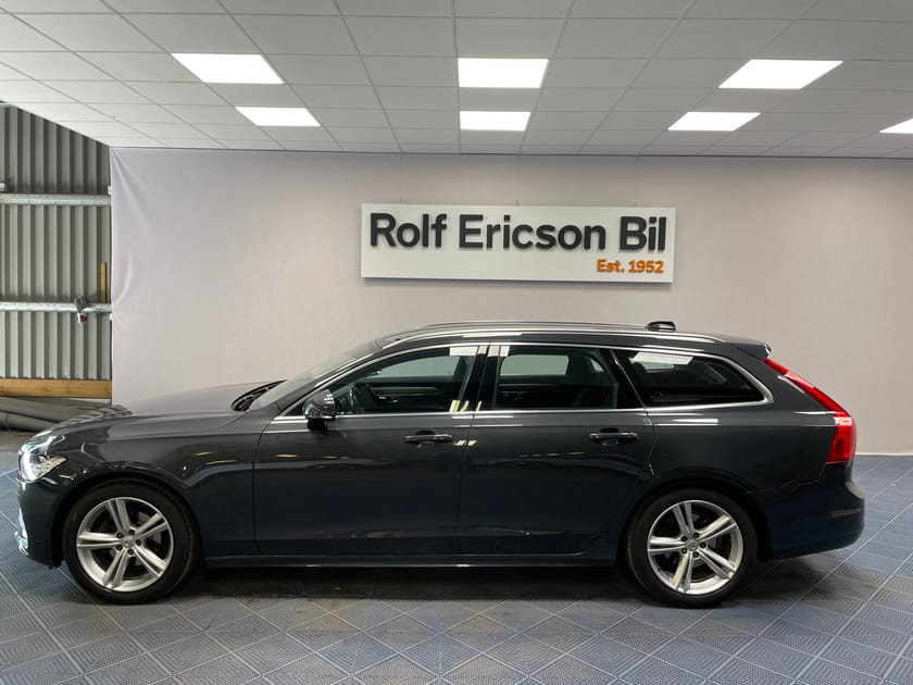 Bild 2 av Volvo V90 D3 Momentum Advanced Edition