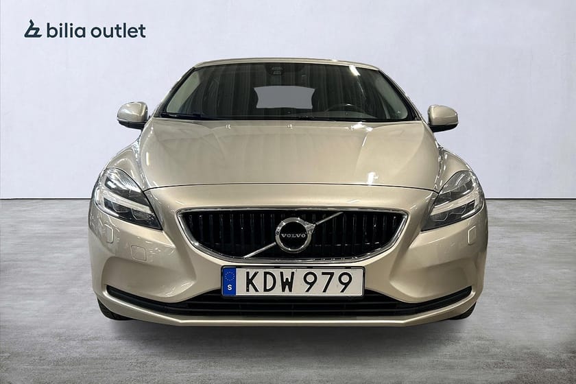 Bild 3 av Volvo V40 D2 aut Business Advanced 120hk P-värm PDC KamremBytt