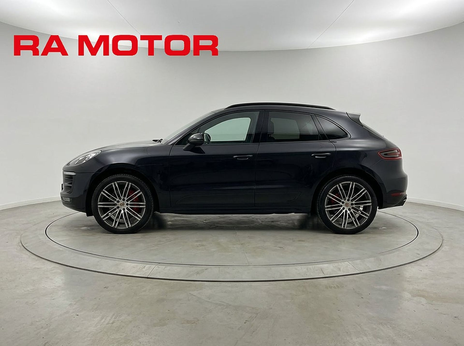 Porsche Macan Turbo 400hk 2018, photo 5/10