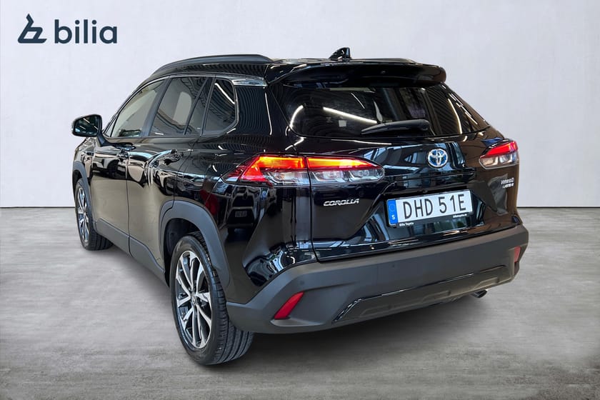 Bild 2 av Toyota Corolla Cross Hybrid AWD-i 2,0 EXECUTIVE SKINNKLÄDSEL JBL PANORAMA