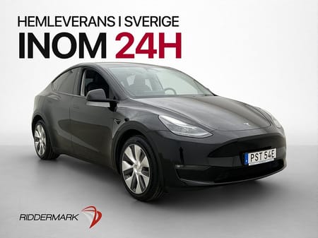 Tesla Model Y Long Range AWD Värmepump Drag Autopilot MOMS