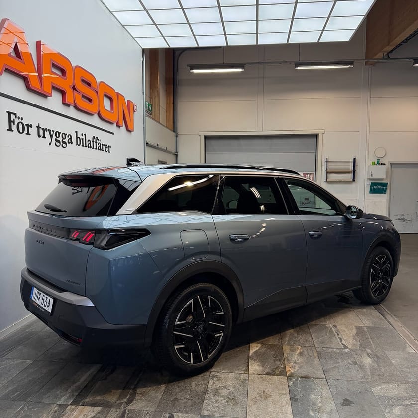 Bild 4 av Peugeot 5008 Hybrid 145