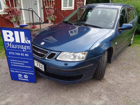 Saab 9-3 SportCombi 1.8t KOMBI/NYBES U. A./DRAG/S-o V-HJUL/FINANS/INBY
