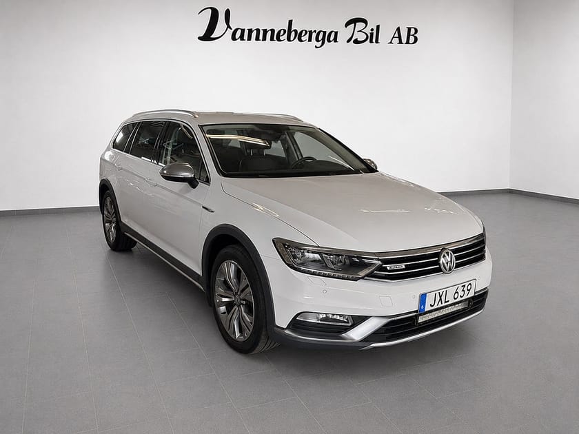Bild 3 av Volkswagen Passat Alltrack 2.0 TDI DPF SCR BMT 4M Drag/Backkamera Euro 6