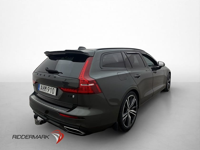 Bild 5 av Volvo V60 T5 R-Design 250hk Drag Pano H/K HUD Skinn Värmare