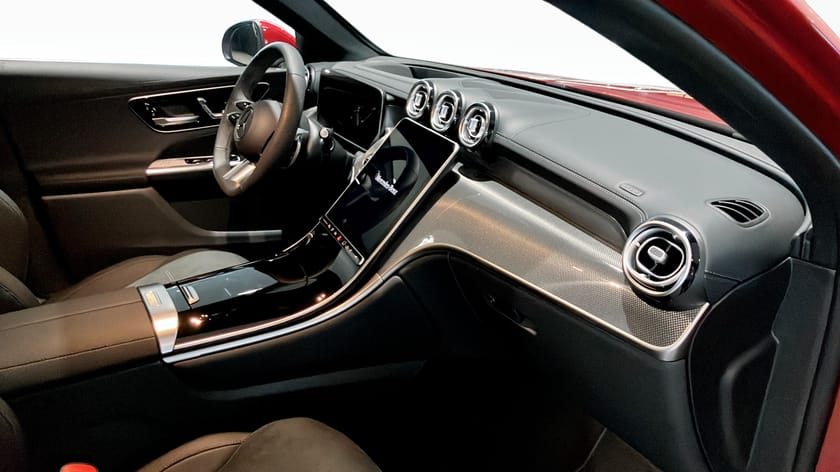 Bild 3 av Mercedes-Benz GLC 300 d e Coupé 4MATIC 300de AMG Line Premium Plus