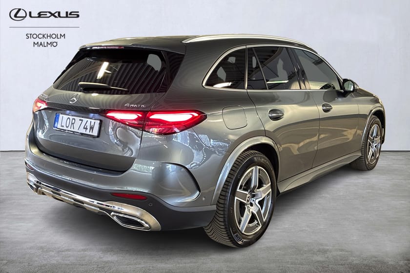 Bild 4 av Mercedes-Benz GLC 300 e 4MATIC 4M Luft Drag Pano HUD 360 Burmester