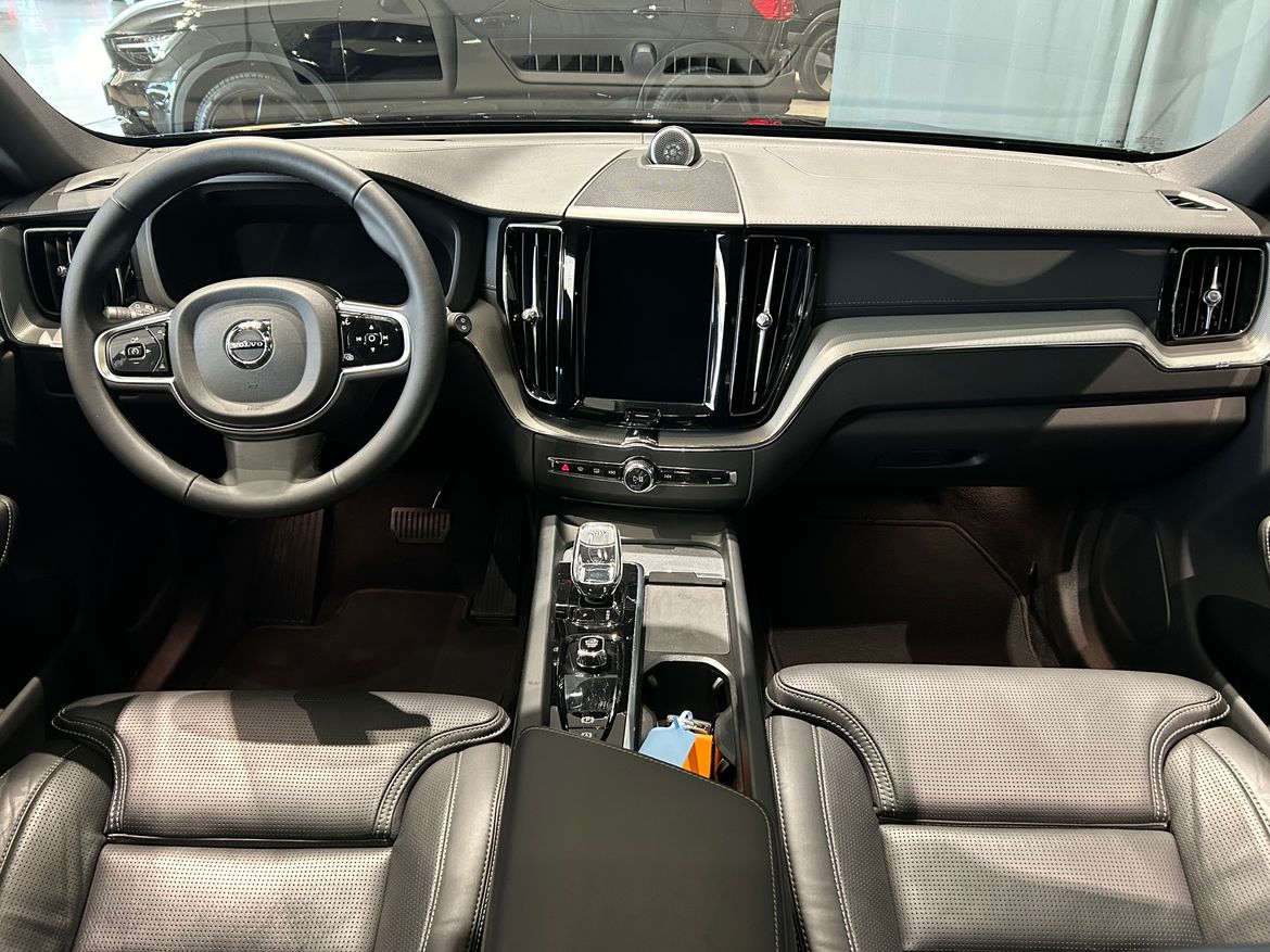 Volvo XC60 2025 - miniatyr 14